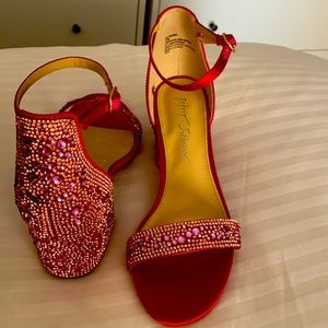 Betsy Johnson Magenta rhinestone heel